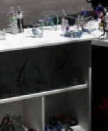 wirethings2.jpg (145446 bytes)