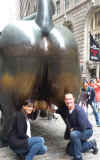 wallstreetbull2.jpg (744521 bytes)