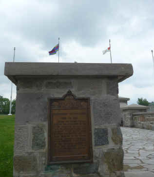 P1010808.jpg (203095 bytes)