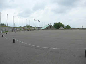 P1010811.jpg (269472 bytes)