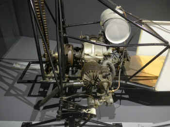 P1010825.jpg (267775 bytes)