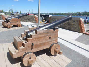 P1010834.jpg (362750 bytes)