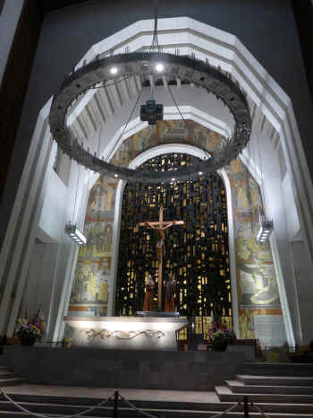 P1010889.jpg (334386 bytes)