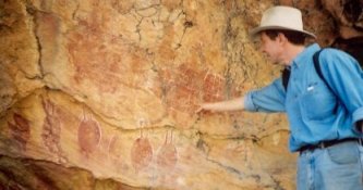 119rossflyingfoxes.jpg (16111 bytes)