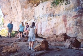 206redladyall.jpg (23251 bytes)