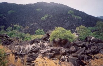 301blackmountain.jpg (23135 bytes)