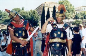 kkcoleseum.jpg (21626 bytes)