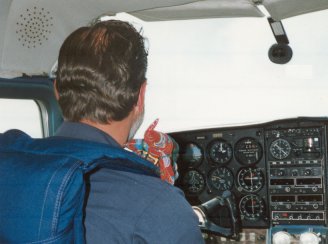 15inplane.jpg (17755 bytes)