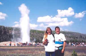 045aoldfaithfulbakk.jpg (14140 bytes)